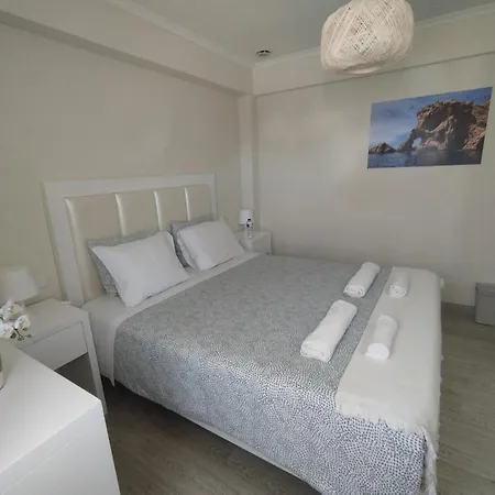 Πανσιόν Brisa Do Mar - Consolacao 3*