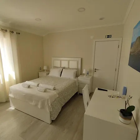 Πανσιόν Brisa Do Mar - Consolacao Atouguia Da Baleia