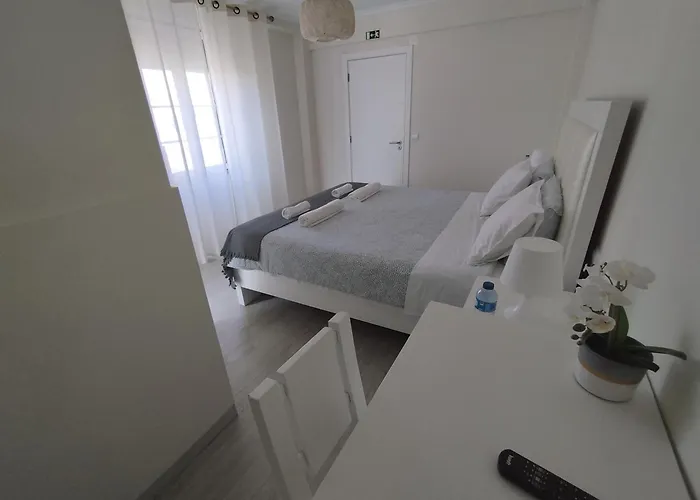 Casa de hóspedes Brisa Do Mar - Consolação Atouguia Da Baleia