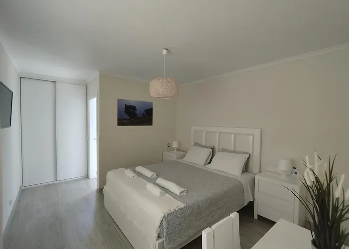 Brisa Do Mar - Consolação Casa de hóspedes Atouguia Da Baleia